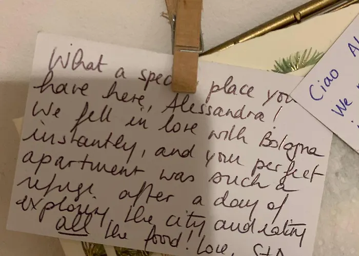 Casina Centotrecento-universita E Centro Storico- Bolonia