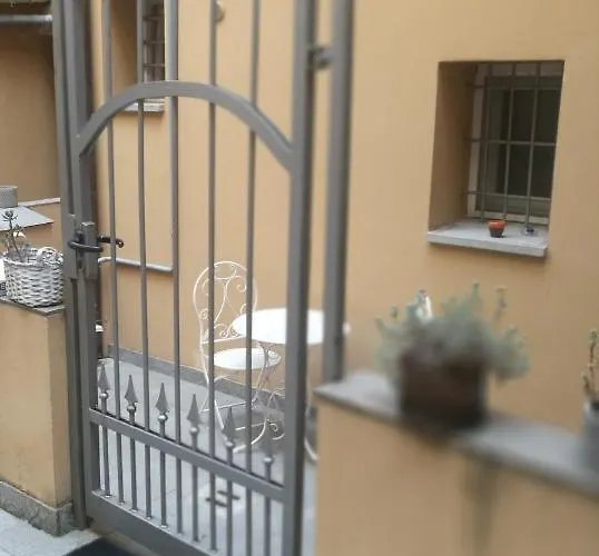Casina Centotrecento-universita E Centro Storico- بولونيا